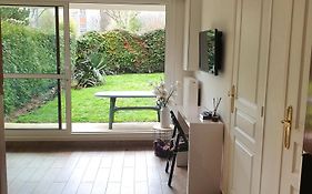 Appartement Avec Jardin Prive - 2 A 4 Voyageur