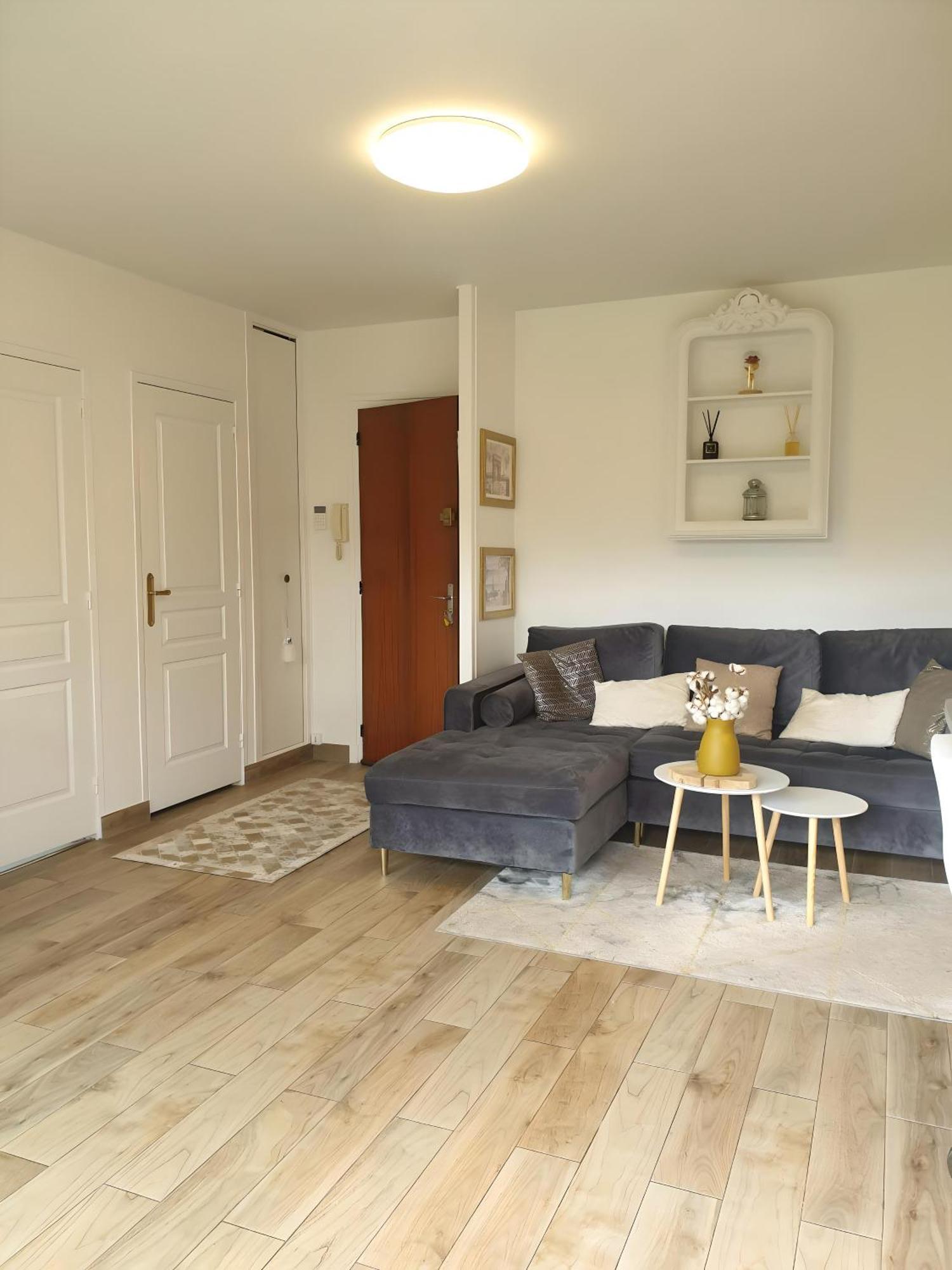 Appartement Avec Jardin Prive - 2 A 4 Voyageur Chaville Extérieur photo