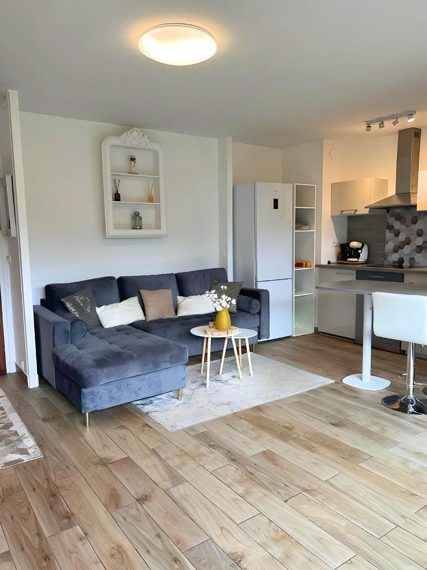 Appartement Avec Jardin Prive - 2 A 4 Voyageur Chaville Extérieur photo